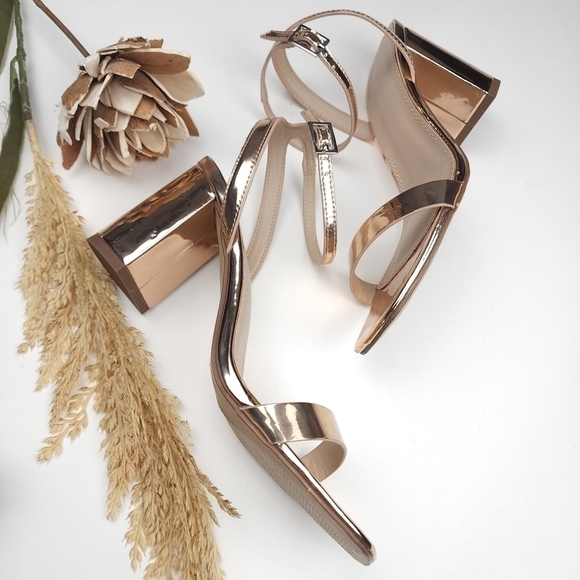 ASOS Gold Strappy Sandal Heels UK 4.5 US 6.5m - Picture 11 of 11